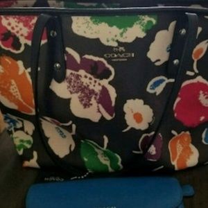 Coach 2pc Set
